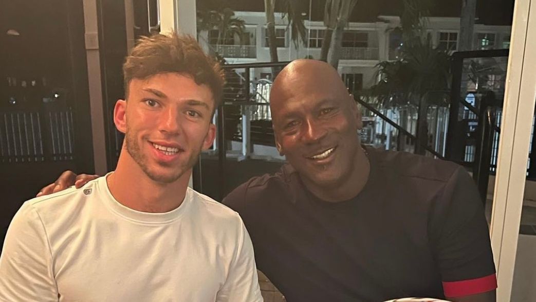 El piloto de F1 Pierre Gasly cena con Michael Jordan, Lando Norris revela equipo con el tema de la llanta antes del Gran Premio de Miami