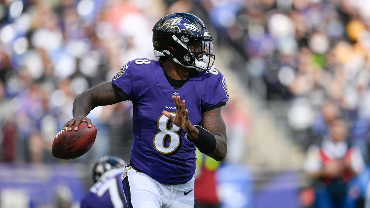 Lamar Jackson a décliné l’offre d’extension de 250 millions de dollars des Ravens de Baltimore, veut un accord entièrement garanti à la signature, selon des sources