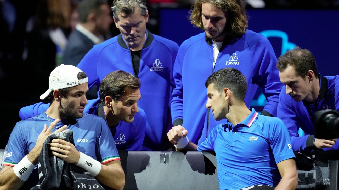 Roger Federer offre des conseils d’entraînement aux coéquipiers de la Laver Cup un jour après avoir pris sa retraite