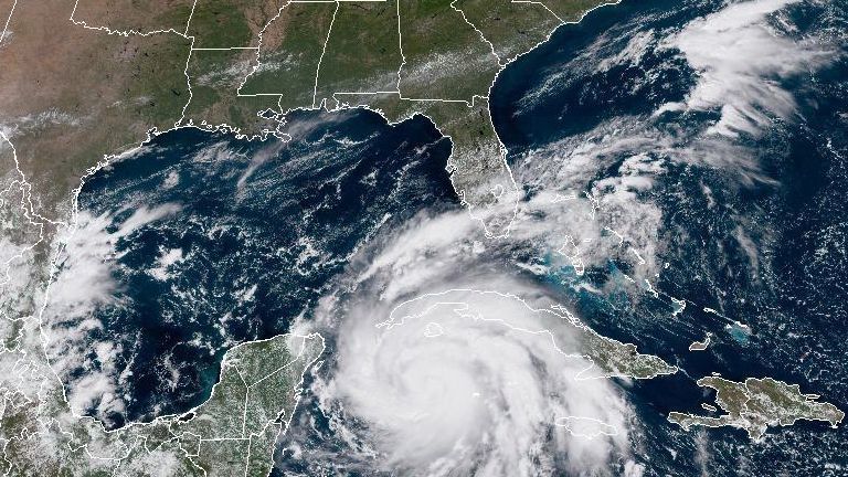 South Carolina football moved to Thursday due to threat from Hurricane Ian