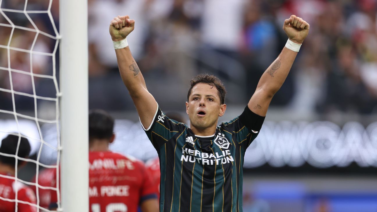‘Chicharito’ Hernández, con mejor promedio de goles que los delanteros de la Selección de México en 2022
