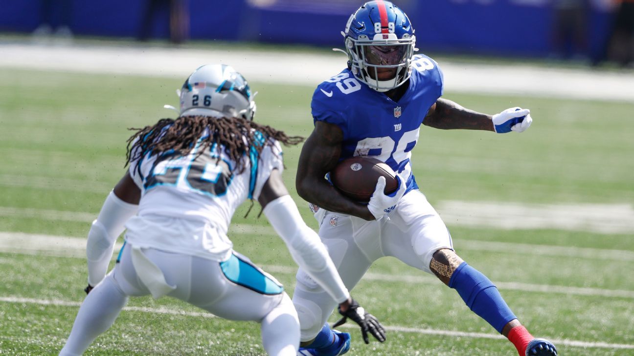 Chiefs trade for Giants WR Toney, source says