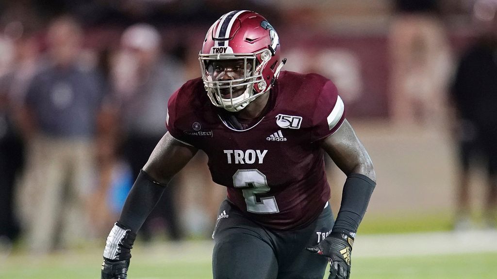 Troy LB Martial sets NCAA mark for career tackles