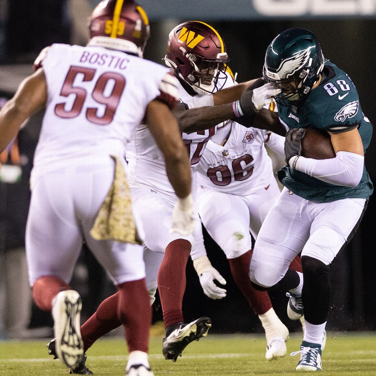 Source: Eagles TE Goedert to miss extended time
