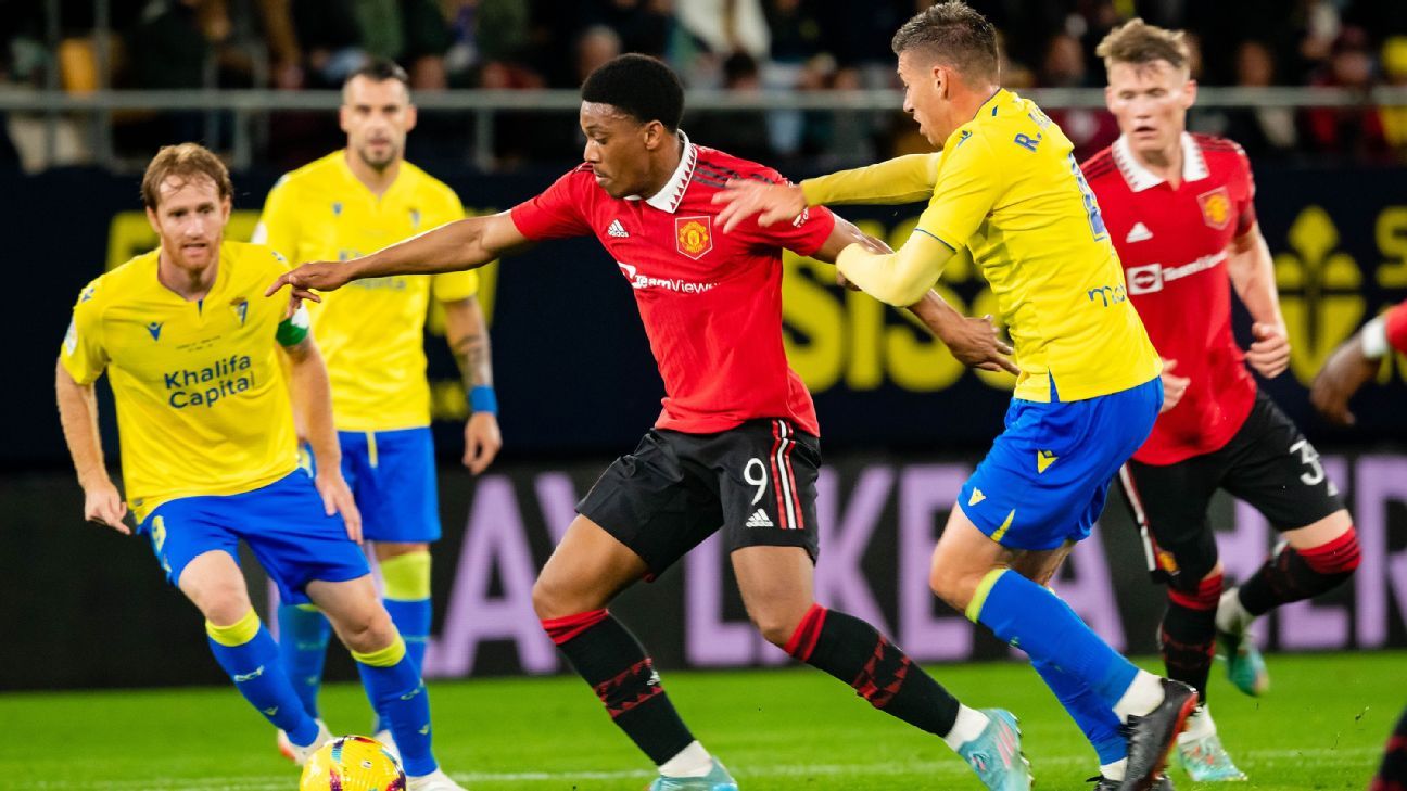  Manchester United fell 4 2 in a friendly with LaLiga club C diz on Wednesday despite coming back from a two goal deficit to temporarily equalize at the Nuevo Mirandilla After early goals from Carlos Garcia and Anthony Lozano in the opening 14 minutes for the home side United came from behind with a 21st minute Anthony Martial penalty and a Kobbie Mainoo goal three minutes after he came on as a substitute in the break Broadcast on ESPN LaLiga Bundesliga more USA But C diz would have the last word with Rub n Sobrino transforming a cross at 57 and Tom s Alarc n adding a fourth at 77 to give the team victory currently 19th in LaLiga The game was set up to keep players not participating in the 2022 World Cup in Qatar ongoing before the return of club soccer immediately after the winter tournament Anthony Martial was one of the players from the first team that participated for Manchester United in the friendly against C diz Ash Donelon Manchester United via Getty ImagesMan United s starting line up included seven players who have featured in the Premier League so far this season Victor Lindelof Aaron Wan Bissaka Scott McTominay Donny van de Beek Alejandro Garnacho Anthony Elanga and Martial After quickly falling two goals behind United began their comeback when 19 year old midfielder Zidane Iqbal was fouled in the box and Martial scored from the penalty spot with a Panenka Mainoo a 17 year old midfielder who had yet to make his competitive debut for the first team equalized the visitors with a deflected effort from inside the box Both teams made big changes at half time with United replacing all 10 outfield players and C diz making nine changes The hosts were the ones who adapted the best getting to score the victory Erik ten Hag s side will also take on Real Betis in Spain on Saturday before competitive play returns after the World Cup with a Carabao Cup round of 16 clash at home to Burnley on December 21 three days after the World Cup final Source link  