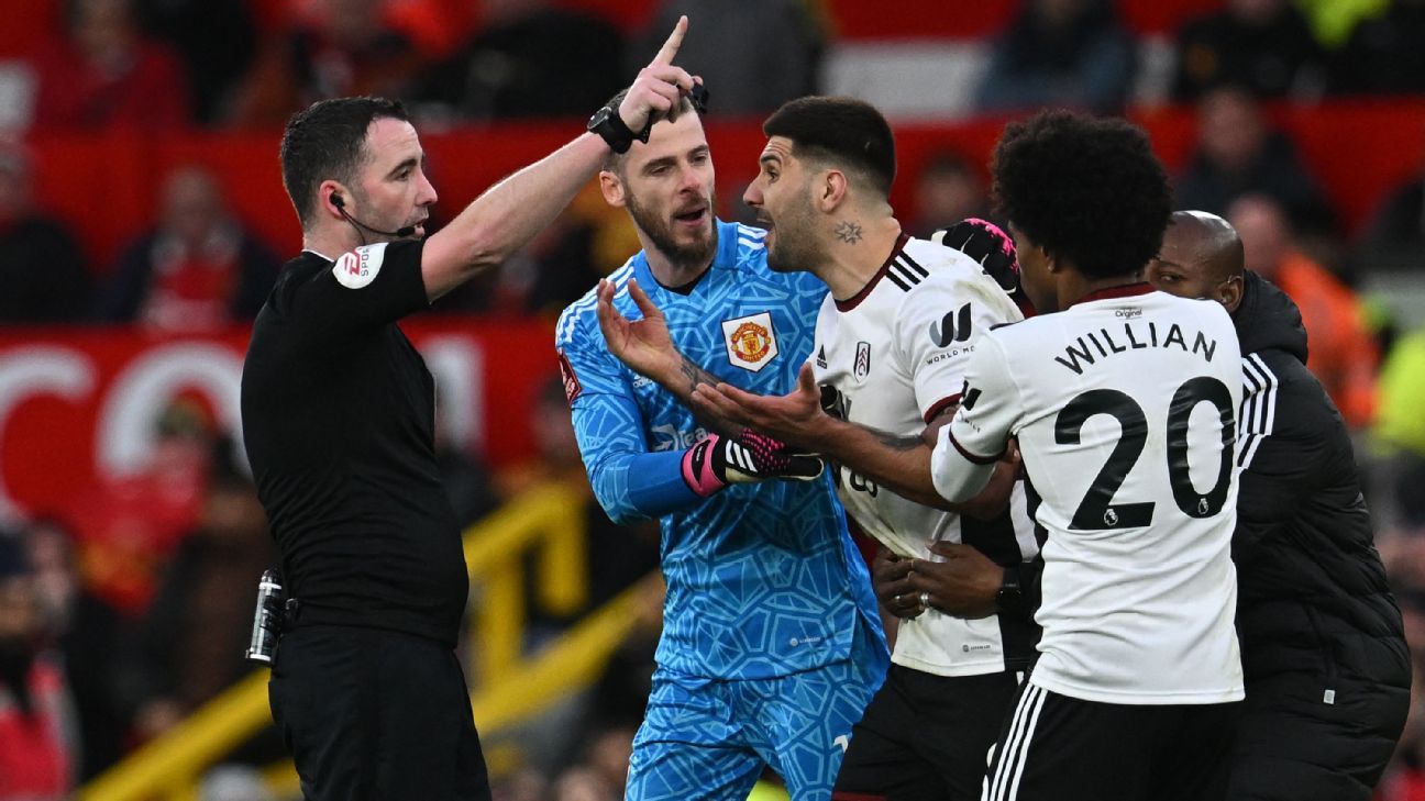 VAR Review: Unpacking Fulham's 3 red cards at Man United, Newcastle's offside goal