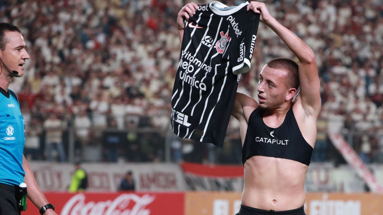 Edison Flores to Corinthians celebration: “I expect penalties, it’s disrespectful”
