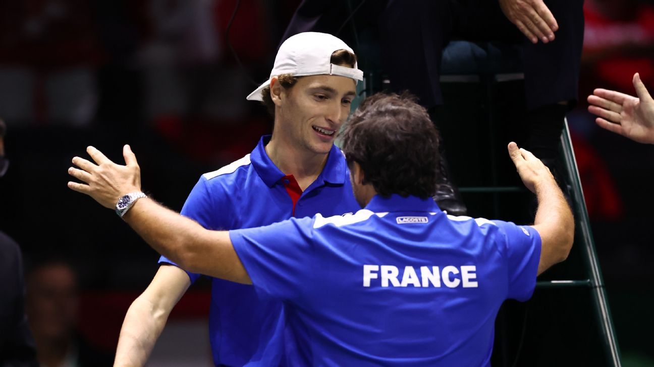 France is the country with the most players in the top 100 list