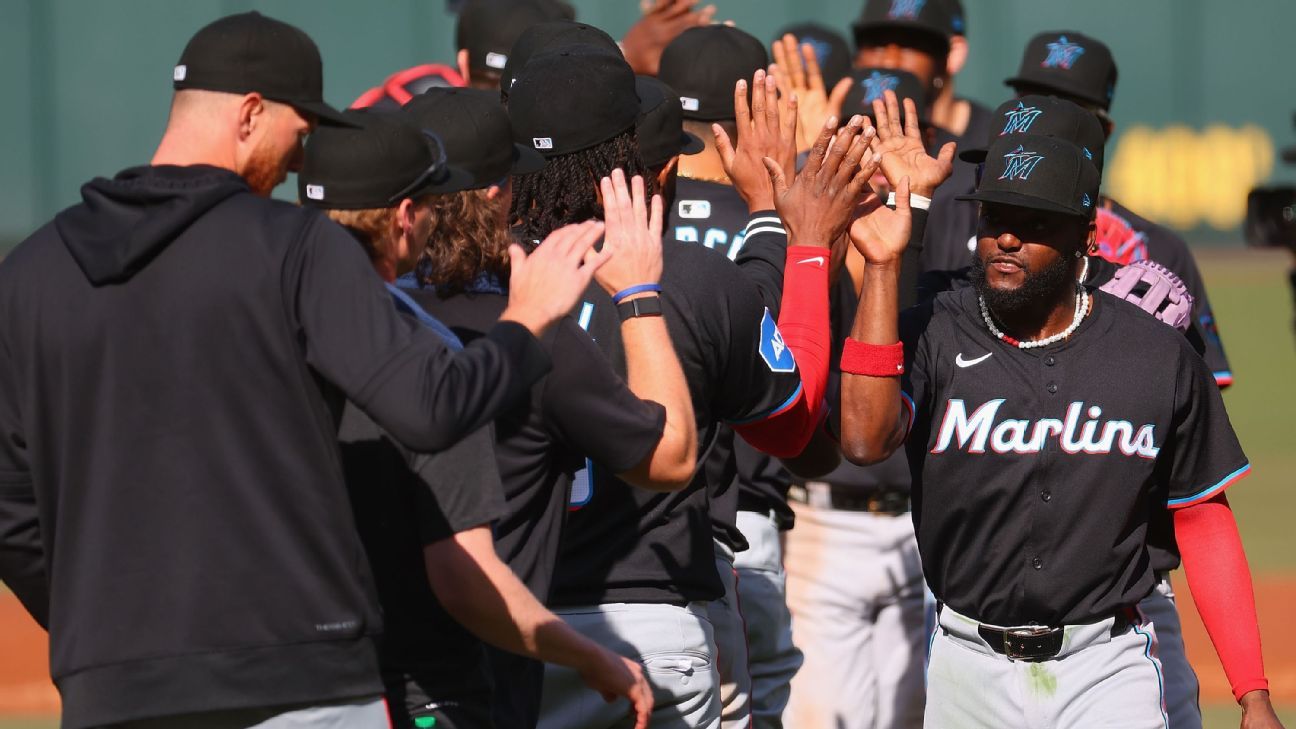 Marlins get 1st win after starting season 0-9