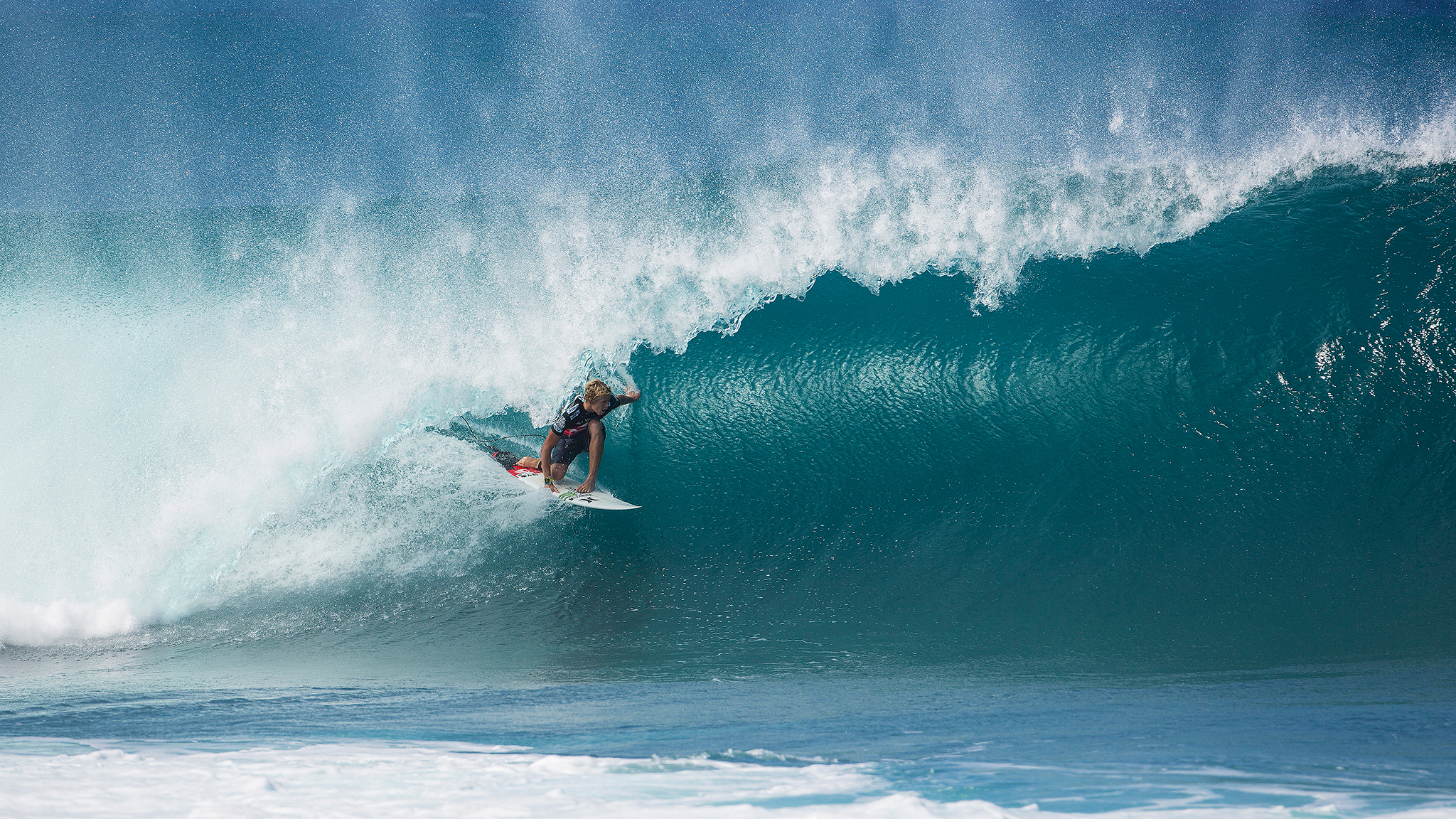 Vans Triple Crown of Surfing -- 2013 Pipeline Masters highlights